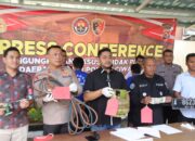 Berani Lawan Polisi, Komplotan Pencuri Tiang PJU di Cilegon Ditangkap, Satu Pelaku Jadi Buron