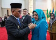 TP PKK dan Posyandu Banten Resmi Dilantik, Andra Soni: Keluarga Garda Terdepan Pembangunan Daerah