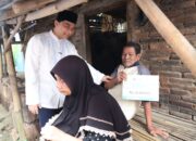 Air Mata Wakil Gubernur Banten Tumpah di Rumah Reyot Herudin: Pemimpin Harus Membuka Mata dan Telinga