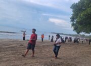 Anyer Diserbu Wisatawan Luar Daerah, Bogor dan Depok Kuasai Pantai Sejak Subuh