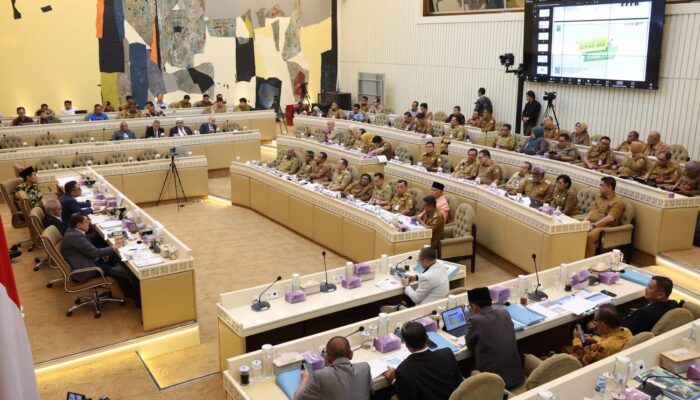 Banten Puncaki Kemandirian Fiskal Nasional 2024, Gubernur Andra Desak Regulasi Bagi Hasil Investasi