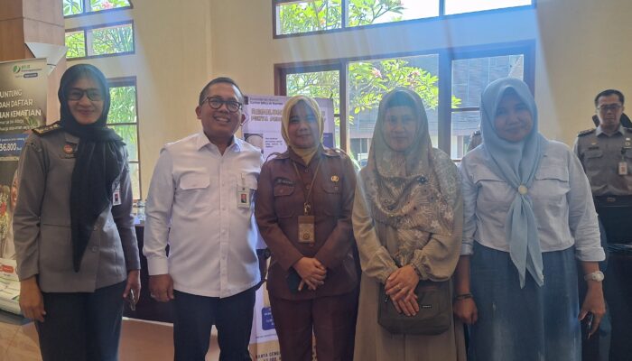 Dorong Legalitas Usaha, Kakanwil Kemenkumham Banten Edukasi 150 Emak-Emak Cilegon tentang Pendirian PT Perseorangan