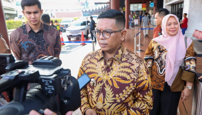 Prabowo Resmikan Terminal Khusus Haji dan Umrah, Gubernur Banten Sebut Fasilitasnya Nyaman dan Strategis