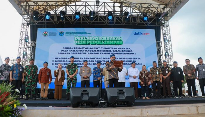 Mendes Yandri Deklrasikan Desa Situ Terate Jadi Titik Nol Gerakan Desa Bebas Sampah