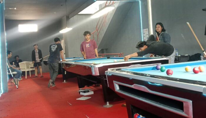 IMC Buktikan Mahasiswa Bisa Lebih dari Sekadar Akademik: Turnamen Biliar Meriahkan Dies Natalis ke-20