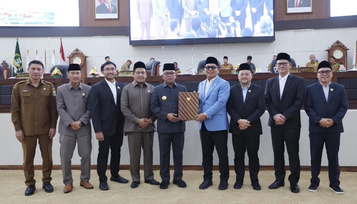 Pemprov Banten Tunjukkan Komitmen untuk Dukung Penguatan Bank Banten