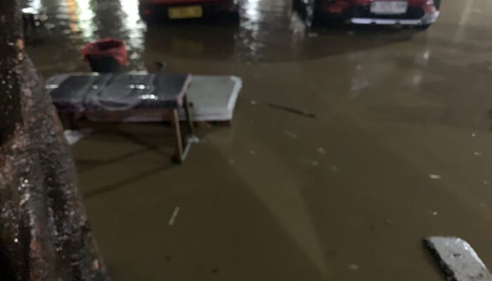 Normalisasi Terkendala, Air Laut Pasang dan Rel KA Rendah Jadi Biang Banjir Medaksa