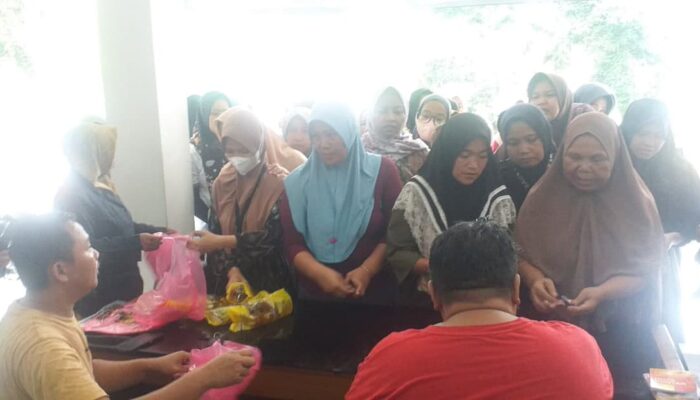 Pemkab Serang Gempur 29 Kecamatan dengan Operasi Pasar