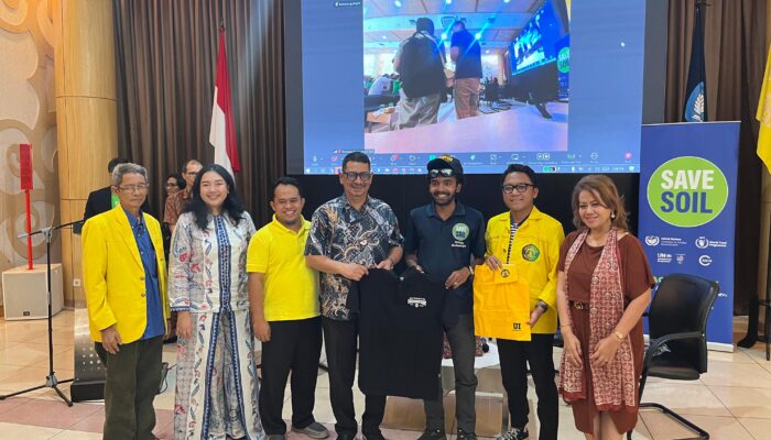 Tanah Sehat, Bumi Selamat: UI Kobarkan Revolusi Hijau Global Lewat Kampanye Save Soil