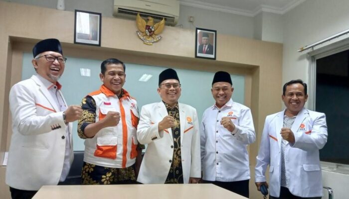 Wakil Ketua DPRD Banten Budi Prajogo Tersandung Skandal Titip SPMB, PKS Ngaku Salah
