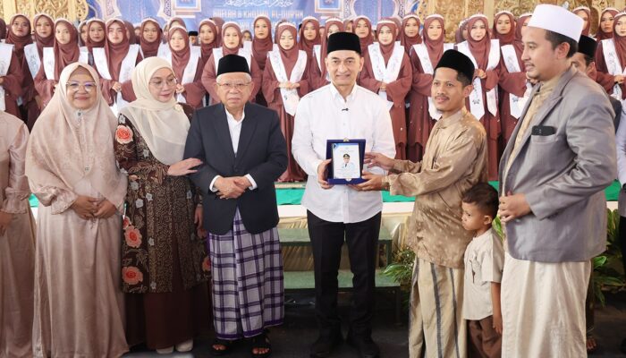 KH Ma’ruf Amin dan Wagub Dimyati Guyur Semangat Santri: 128 Hafiz Qur’an Siap Jadi Pemimpin Bangsa