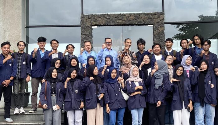 Blusukan ke Pabrik Kimia, Mahasiswa Politeknik Krakatau Pelajari Dunia Industri di PT Dover Chemical