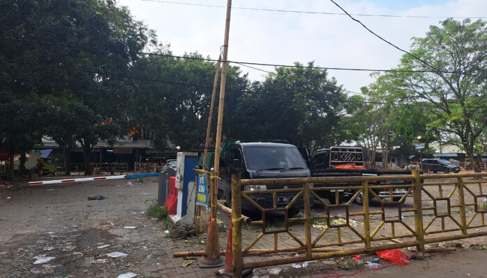 Parkiran Pasar Kranggot Semrawut!  Warga Desak Wali Kota Cilegon Panggil Seluruh OPD: Tuntaskan Saling Lempar Tanggung Jawab