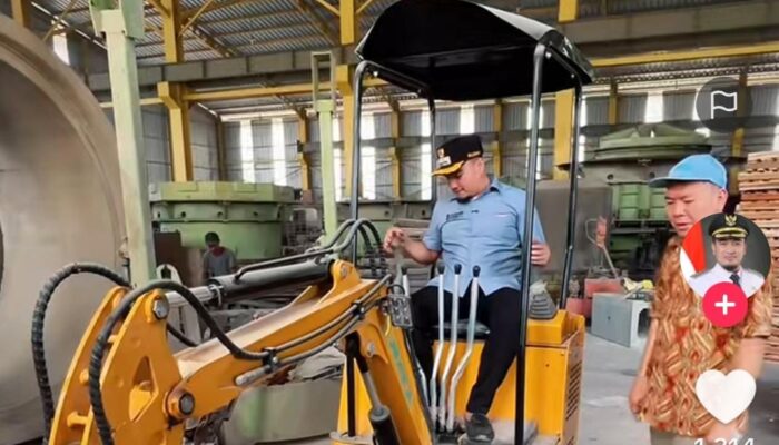 Robinsar Gaspol Excavator Mini: Siap Buka Akses Gang Sempit dan Benahi Drainase di Cilegon