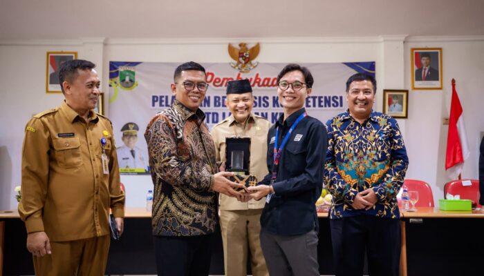 Gubernur Andra Soni Genjot SDM Banten Siap Bersaing hingga ke Jepang