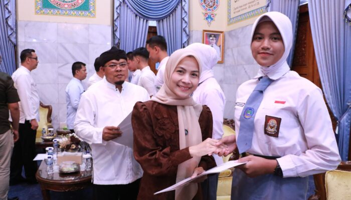 Harumkan Serang: Bupati Zakiyah Lepas Capaska, 1 Tembus Nasional, 7 Siap Kibarkan Merah Putih di Banten