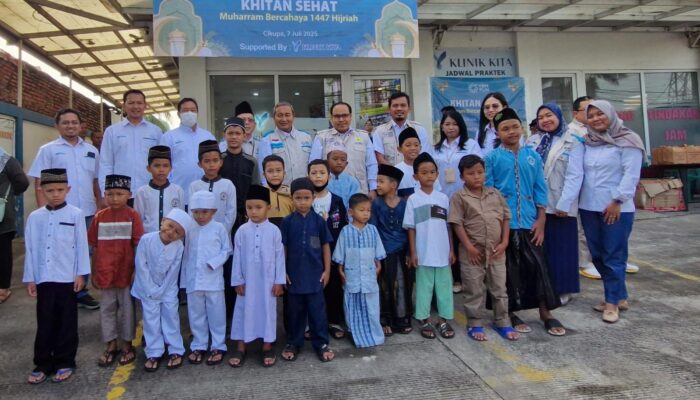 PLN Bercahaya di Bulan Muharram: YBM PLN UP3 Cikupa Gelar Khitan Massal untuk Puluhan Anak Tak Mampu