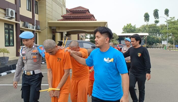 BREAKING NEWS! Geng Curanmor Spesialis Parkiran Dibekuk di Warung Kopi, 2 Dihadiahi Timah Panas