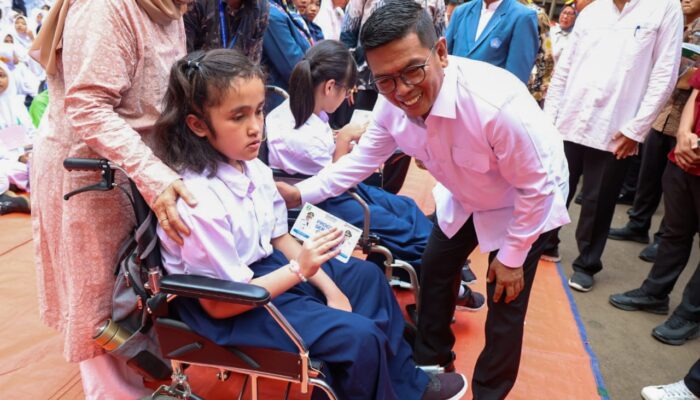 Andra Soni Luncurkan Sekolah Gratis Se-Banten: Siswa Bebas Bayar, Ijazah Tak Lagi Ditahan