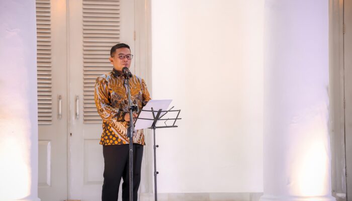 Gubernur Andra Soni Baca Puisi Chairil Anwar hingga Sapardi, Gaungkan Literasi dan Budaya