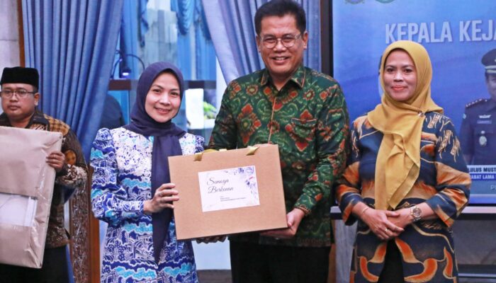 Ratu Zakiyah Kukuhkan Sinergi Antikorupsi! Pisah Sambut Kajari Serang Jadi Momen Penguatan Hukum di Kabupaten Serang