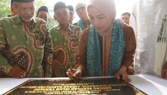 Gedung SDIT dan SMPIT Raudhatul Jannah Diresmikan, Bupati Zakiyah: Ini Amunisi Baru Pendidikan Berkualitas