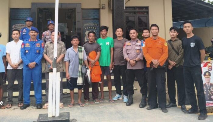 Tujuh ABK Terombang-Ambing di Laut, Selamat Semua