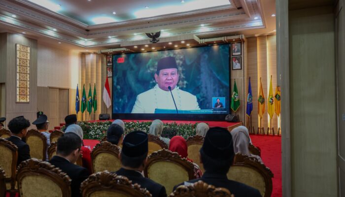 KHIDMAT! Gubernur Banten Ikuti Detik-Detik Proklamasi ke-80 Bersama Presiden Prabowo Secara Daring
