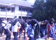 Mahasiswa PLP UIN SMH Banten Kobarkan Semangat Kemerdekaan di SMKN 2 Pandeglang