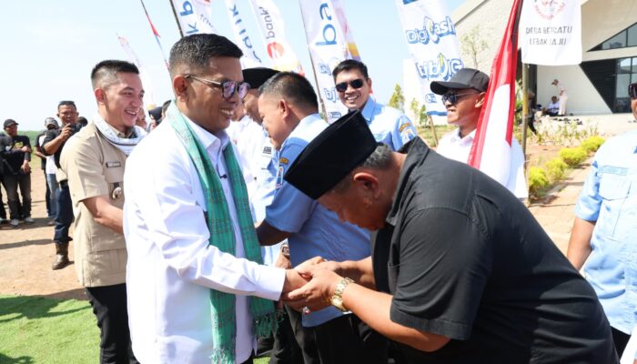 Gubernur Andra Soni Tegaskan: Desa Garda Terdepan Bangun Banten, Rp75 Miliar Digelontorkan untuk Jalan Desa