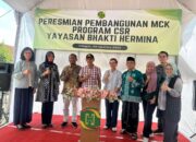 RS Hermina Cilegon Bangun MCK dan Bagi Beasiswa: CSR yang Sentuh Langsung Kehidupan Warga Jombang