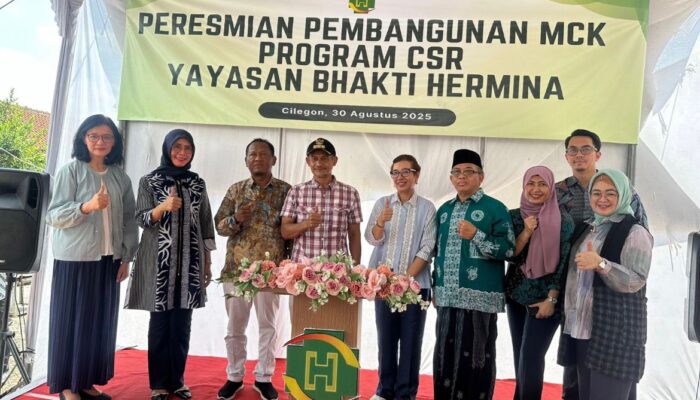 RS Hermina Cilegon Bangun MCK dan Bagi Beasiswa: CSR yang Sentuh Langsung Kehidupan Warga Jombang