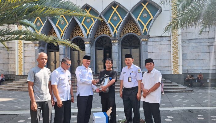 Baznas Cilegon Gercep Atasi Masalah Air Wudhu di Masjid Agung, Bantu Pompa Baru untuk Jamaah