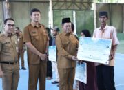 Najib Hamas Serahkan 497 Bantuan Rumah Tak Layak Huni, Target 7.500 RTLH Rampung di Serang