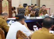 Gubernur Andra Soni Instruksikan ASN Banten: Layani Masyarakat Sepenuh Hati, Pembangunan Jangan Terhambat