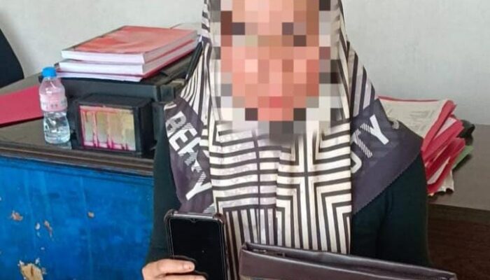 Ketahuan Copet Saat Korban Beli Jajanan, Perempuan Tangerang Diamankan di Depan PT Eagle Nice