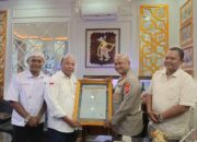 Kapolres Serang AKBP Condro Sasongko Dianugerahi Gelar “Sahabat Pers Indonesia”, Bukti Sinergi Polri dan Media di Banten Makin Kokoh