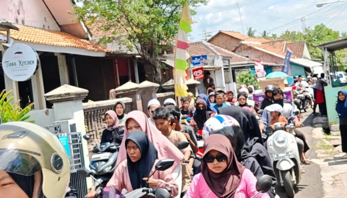 Warga Palas Cilegon Gelar Maulid Nabi dengan Dzikir Akbar dan Panjang Maulid yang Spektakuler