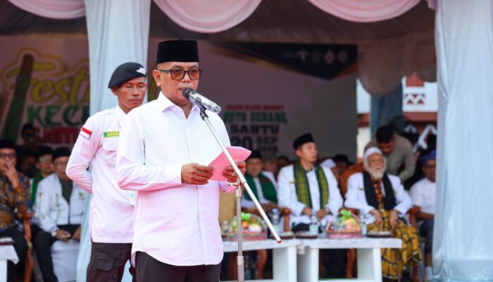 Gubernur Andra Soni Kobarkan Spirit Budaya, Festival Kesti TTKKDH Pecahkan Rekor MURI dengan 1.500 Peserta
