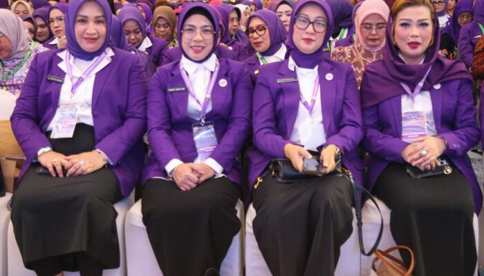 Posyandu Banten Siap Melaju, Tinawati Andra Soni Gaungkan Transformasi Layanan 6 Bidang di Rakornas Nasional