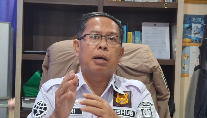 Dishub Cilegon All Out Siapkan Rambu Lalu Lintas Hadapi Nataru dan Lebaran