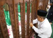 Ziarah Penuh Makna! Gubernur Andra Soni Awali HUT ke-25 Banten dengan Doa di Makam Sultan dan Banjir Bantuan untuk Warga