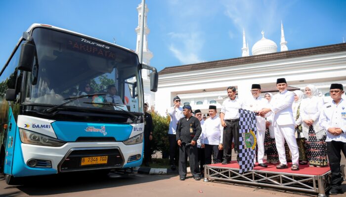 Kado Ulang Tahun ke-25, Andra Soni Resmikan Trans Banten Koridor 3: Gratis Naik Bus hingga Akhir Tahun