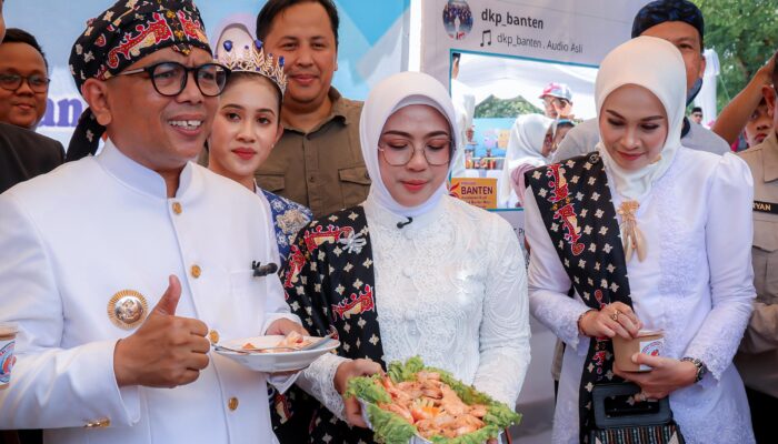 Gubernur Banten Santap Udang Tambak Lokal: Pastikan Aman dari Zat Radioaktif Cesium-137