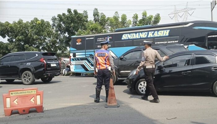 Efek Larangan Truk Tambang KDM, Bojonegara Macet Parah! Dishub Cilegon Turun Tangan Atasi Lonjakan Kendaraan