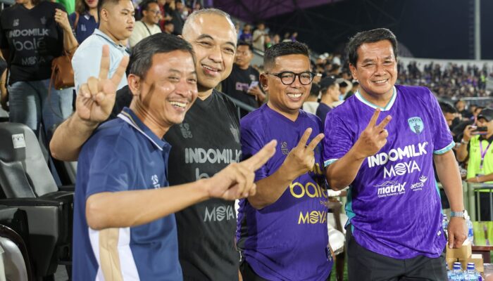 Persita Persembahkan Kado Emas HUT Banten, Pendekar Cisadane Jinakkan Semen Padang 2-0 di Hadapan Gubernur Andra Soni