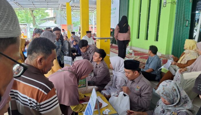 Baznas Cilegon Kucurkan Bantuan Rp398,4 Juta untuk 332 Pemandi Jenazah: Profesi Mulia yang Harus Dihargai