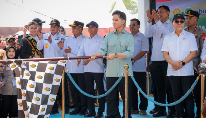 Gubernur Andra Soni Dampingi Wapres Gibran, Umumkan Surplus Pangan dan Target Masuk 8 Besar Nasional