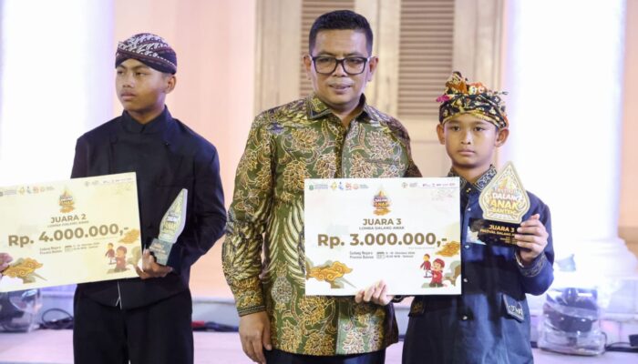 Gubernur Andra Soni Kobarkan Semangat Generasi Muda: Budaya Banten Harus Hidup, Berkembang, dan Jadi Kekuatan Ekonomi Masa Depan