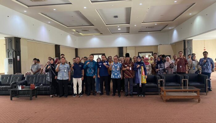 Siap Revolusi Dunia Pers Cilegon, Wali Kota Robinsar Dorong UKW dan Profesionalitas Media Lewat Kemitraan Strategis